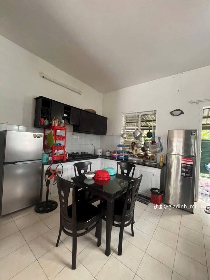 Phòng trọ tầng trệt Hưng Phú, Cái Răng 18m² - Tiện nghi đầy đủ chỉ 2.5 triệu!