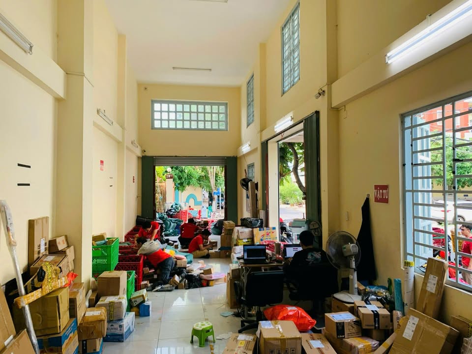 Cho thuê FrontHouse 80m² tại đường Tên Lửa, Bình Tân - Phù hợp làm văn phòng!