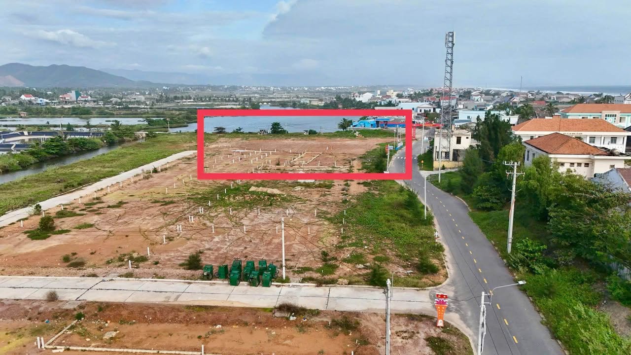Đất nền Hoài Hải 136m² giá thỏa thuận - Cách biển chỉ 100m!