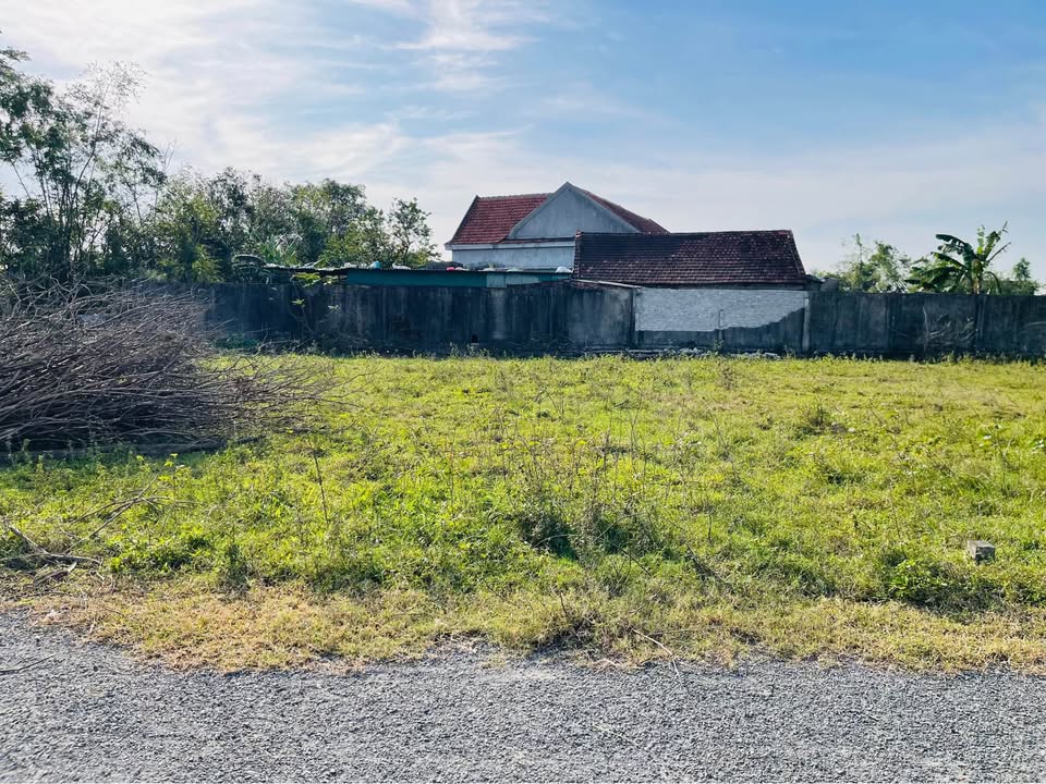 Đất Nghi Trường 160m² giá 1.2 tỷ - Gần Quốc lộ 48E, thuận tiện đi lại!