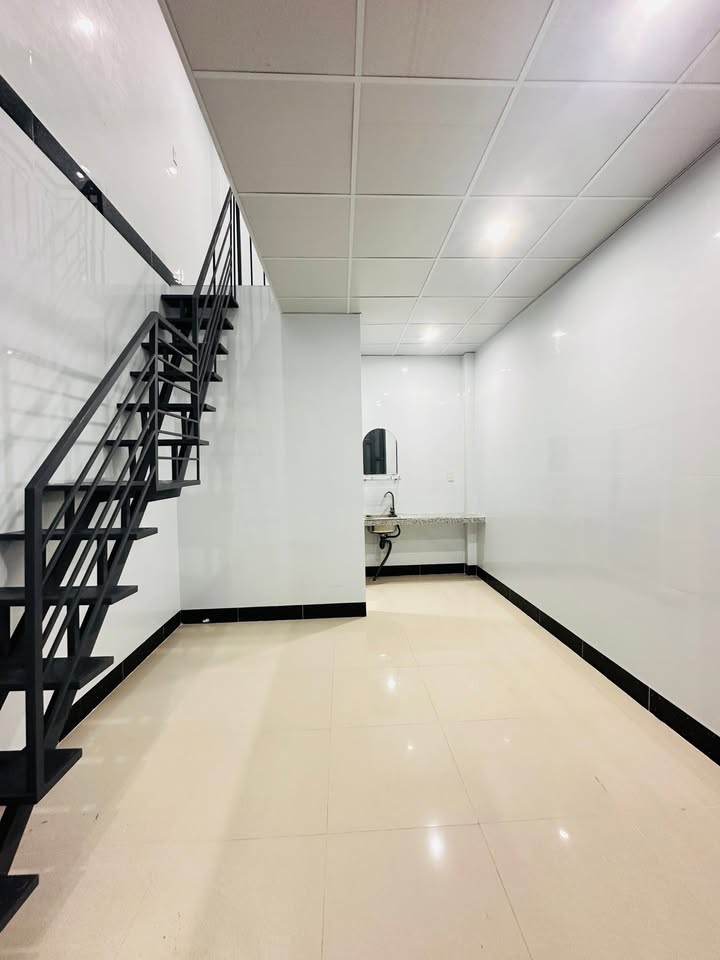Phòng cho thuê mặt tiền KDC Phú An 30m² giá chỉ 2.5 triệu - Full nội thất tiện nghi!