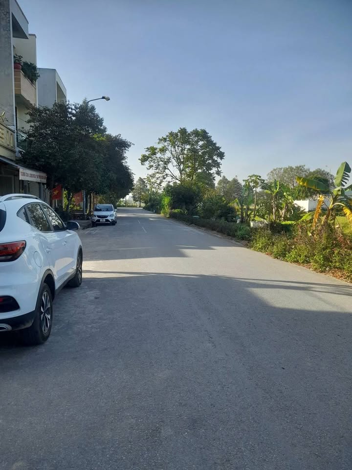 Đất nền Quảng Thắng 100m² giá 3 tỷ - Vị trí vàng an cư!