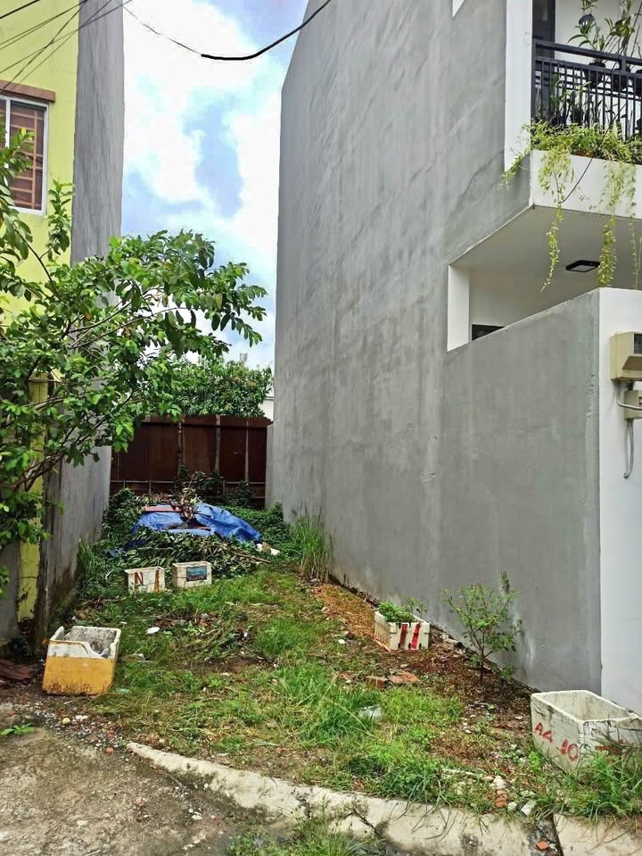 Đất nền hẻm 827 Nguyễn Duy Trinh, Phú Hữu, Q9 53m² giá 4.1 tỷ - Đầu tư sinh lời!