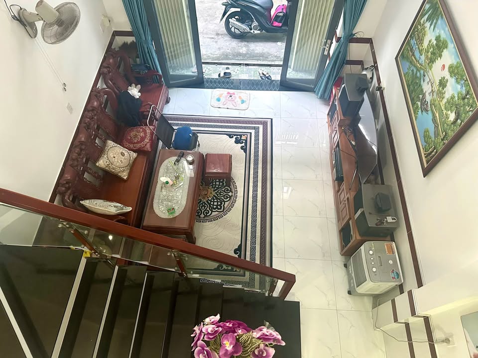 Nhà cấp 4 phường Hiệp Thành, quận 12, 42m² giá 1.8 tỷ - Sổ đỏ chính chủ, bớt lộc!