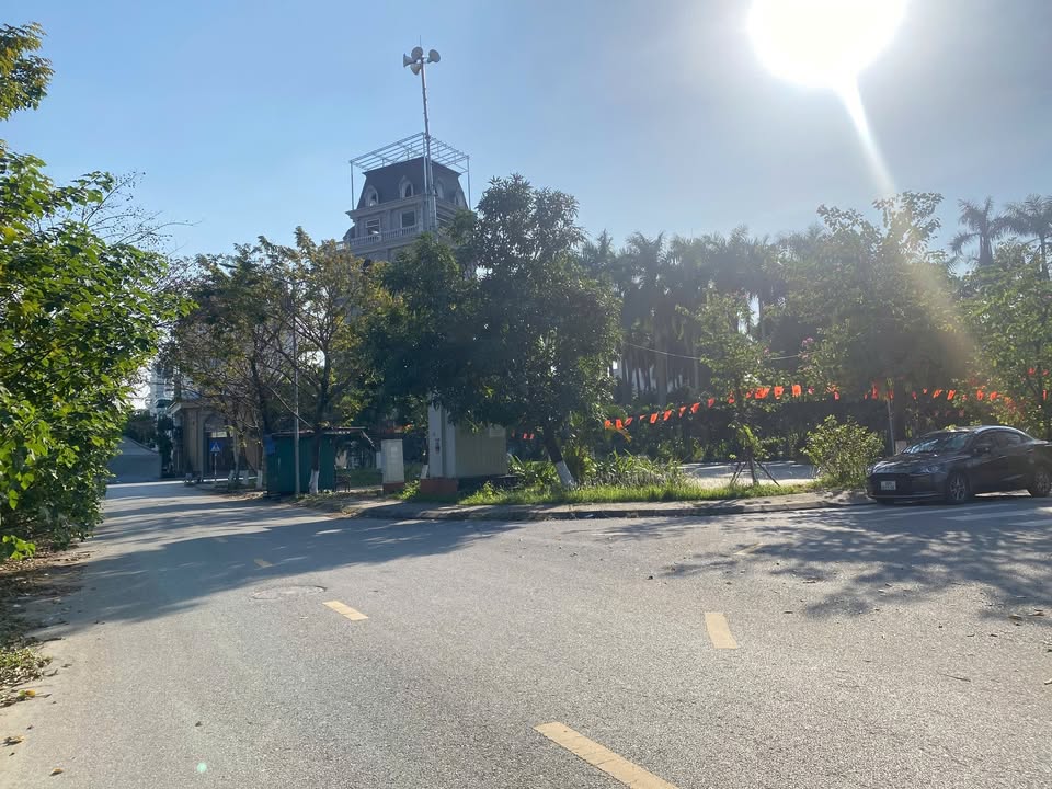 Đất nền Ninh Hiệp, Gia Lâm 100m² giá thỏa thuận - Hướng Đông Nam view công viên tuyệt đẹp!