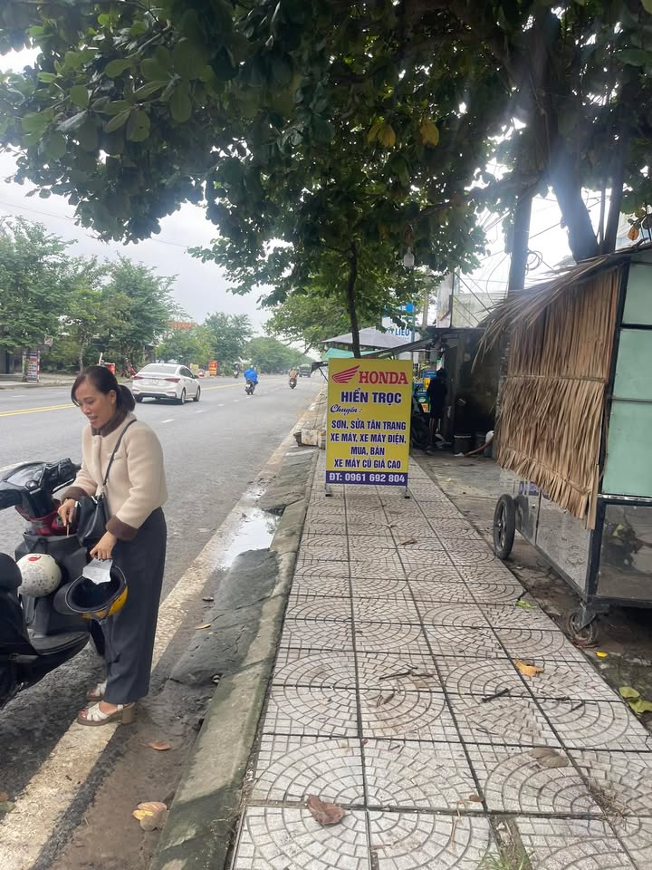 Mặt tiền Nguyễn Tất Thành Hội An 138m² giá 4.6 tỷ - Đầu tư bền vững!