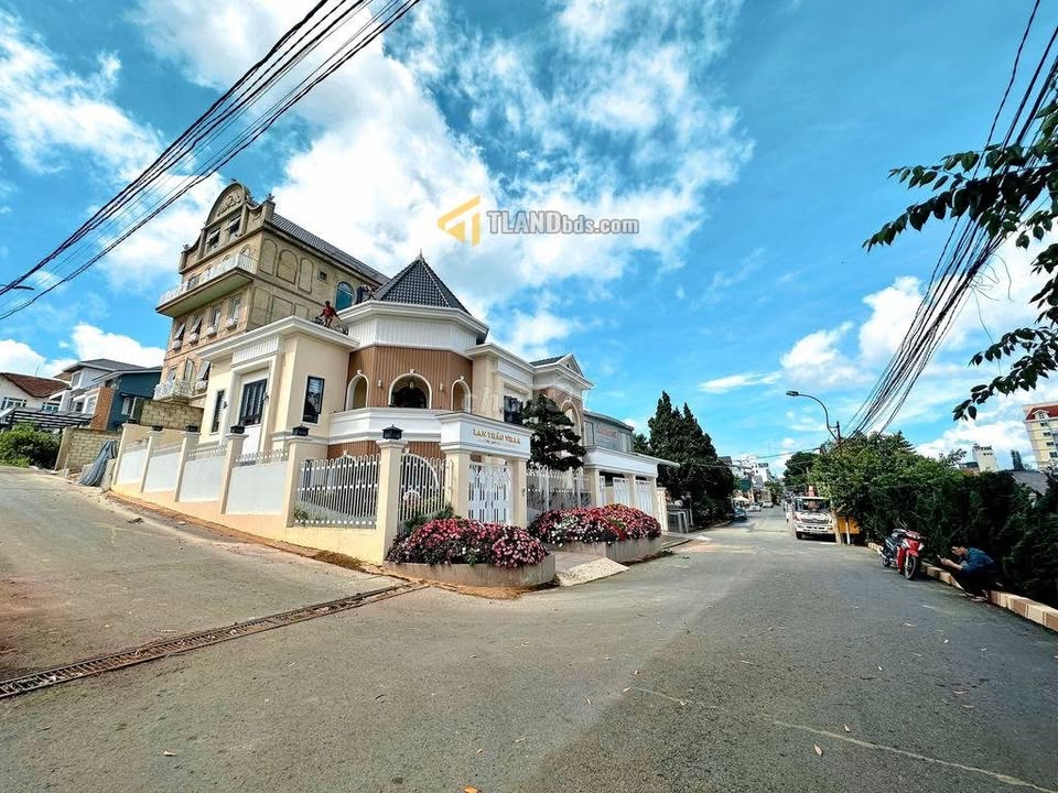 Lô đất Trần Quý Cáp Đà Lạt 376.8m² giá 26 tỷ - Đầu tư tiềm năng!