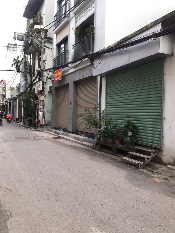 Phòng cho thuê 18m² tại ngõ 140 Ngọc Thụy, Long Biên - Chỉ 2,3 triệu/tháng, vào ở ngay!