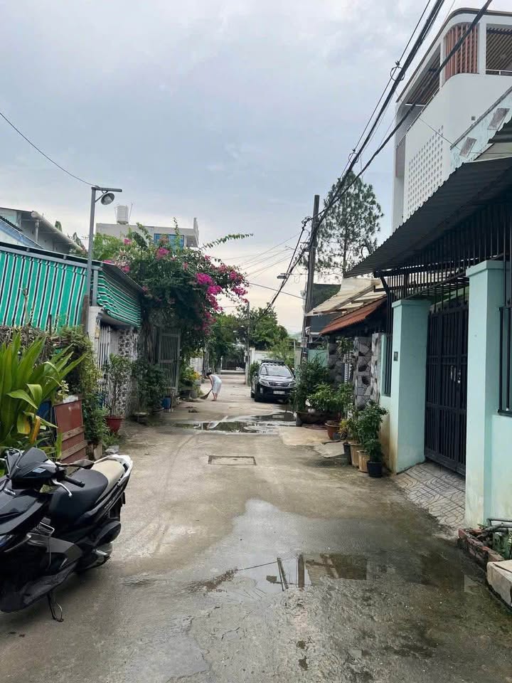 Nhà đẹp 1/ Thạnh Xuân 52, Quận 12, diện tích 88m² - Sẵn sàng vào ở ngay!