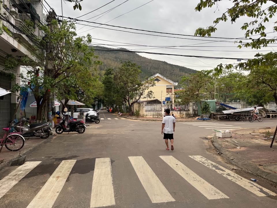 Nhà mặt tiền đường La Văn Tiến, Ghềnh Ráng, 77m² giá 4.7 tỷ - Đầu tư sinh lời tuyệt vời!