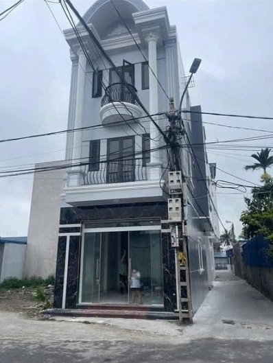 Nhà 3 tầng mặt đường Bạch Mã, An Dương 50m² giá 2 tỷ - Đầu tư sinh lời ngay!