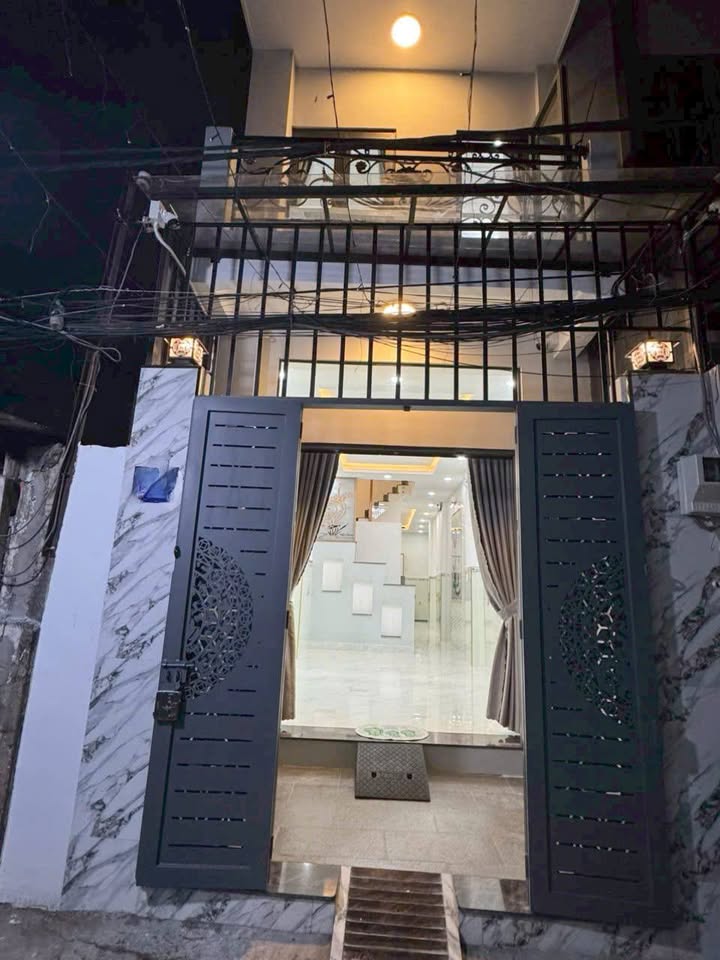 Căn hộ Apartment Tân Bình 50m² giá 6.3 tỷ - View đẹp gần ga T3