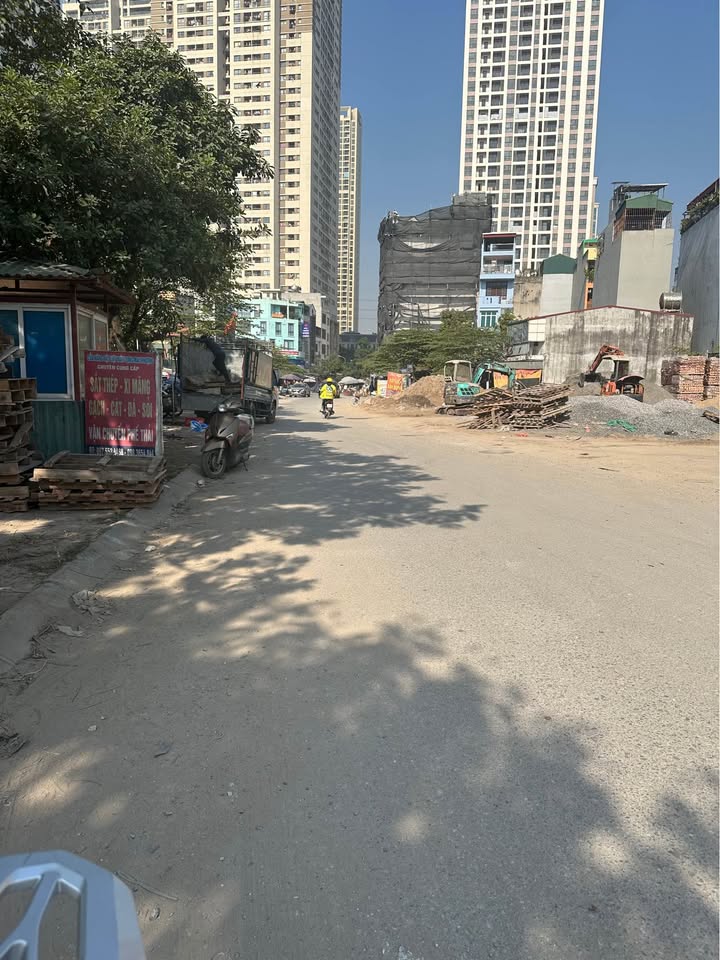 Đất phân lô Dịch vụ HT5 La Khê 50m² - Kinh doanh sầm uất, giá thỏa thuận!