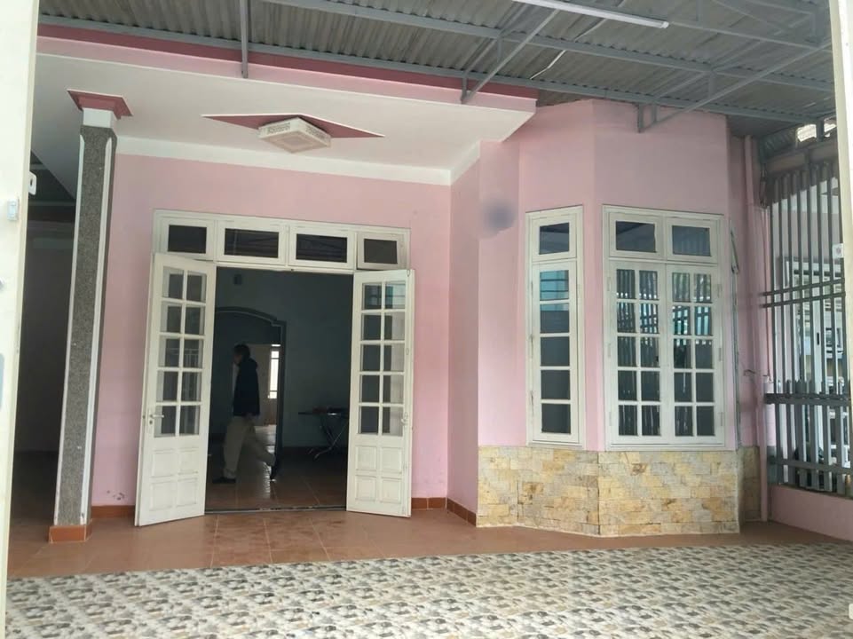 Nhà cấp 4 Phường Xuân Trường Đà Lạt 191m² giá 3.2 tỷ - Sổ hồng chính chủ, gần chợ