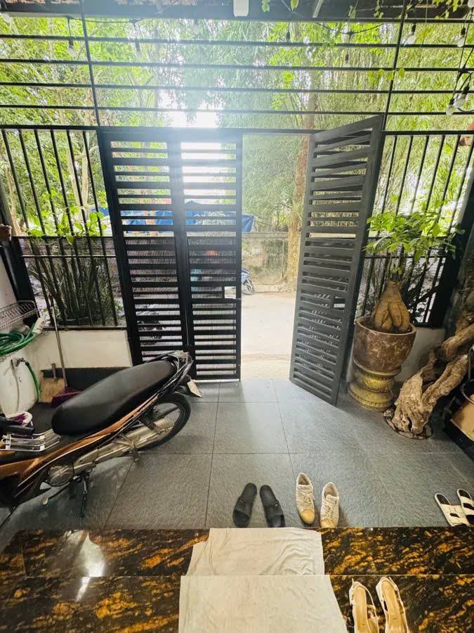 Nhà phố Huỳnh Tấn Phát, Long Biên 72m² giá 20.6 tỷ - Tiềm năng tăng giá vô hạn!