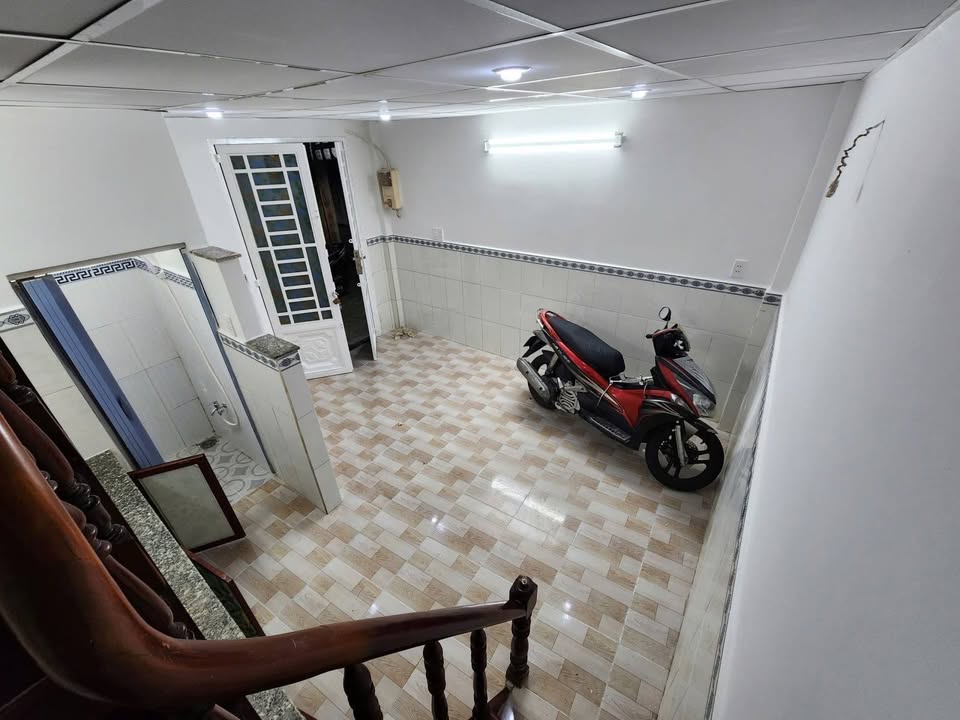 Căn hộ 17m² tại Lũy Bán Bích, Tân Phú chỉ 2 tỷ - Giá tốt, thương lượng!