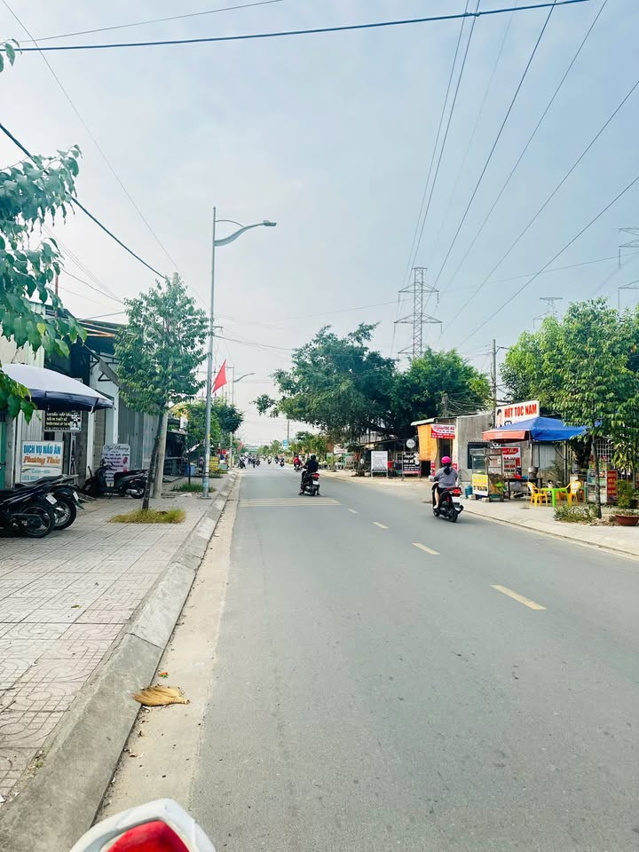 Đất nền Phú Mỹ, TP.HCM 210m² giá 3 tỷ - Tiện kinh doanh sầm uất!