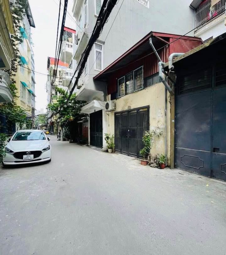 Đất vàng Đống Đa 208m² mặt tiền 9m - Bán đất tặng nhà 4 tầng tuyệt đẹp!