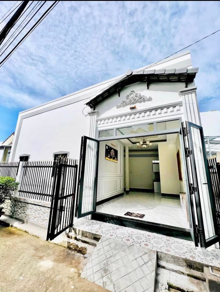 Nhà Trệt Đẹp Liên Tổ 7-13 Đường Nguyễn Văn Linh, Bình Thủy 54m² giá 1.6 tỷ - Chính chủ bán gấp!