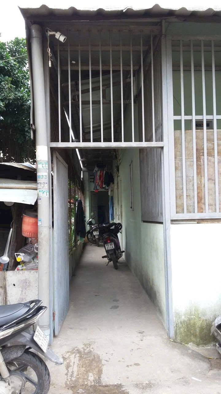 Nhà C4 gác lửng hẻm xe hơi Lã Xuân Oai Q9 87m² giá 5.3 tỷ - Cơ hội đầu tư hấp dẫn!