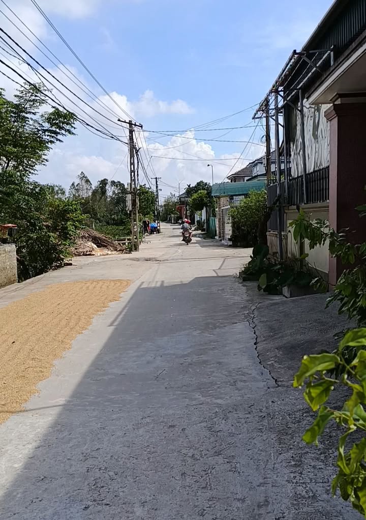 Đất Xóm Đại Huệ, Hưng Tây 217m² - Tiềm năng đầu tư sinh lời nhanh!