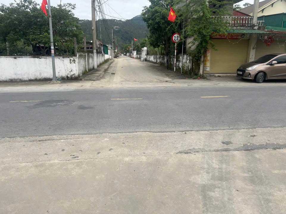 Đất nền Xóm 6, xã Nam Giang 170m² giá 2.21 tỷ - Cơ hội đầu tư sinh lời!