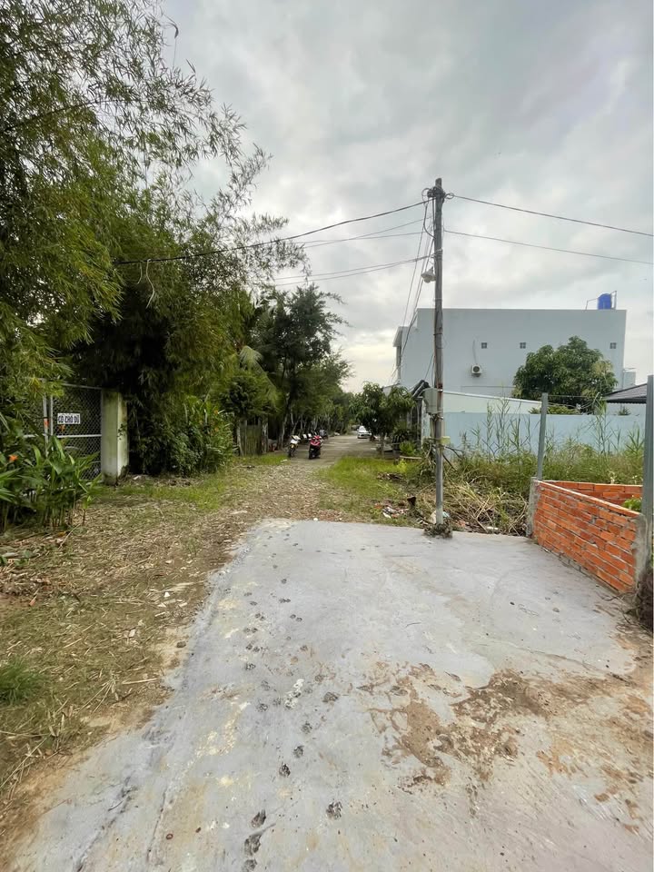 Lô đất hẻm Nguyễn Trung Trực, An Bình, Rạch Giá 200m² giá 1.39 tỷ - Cơ hội đầu tư hấp dẫn!