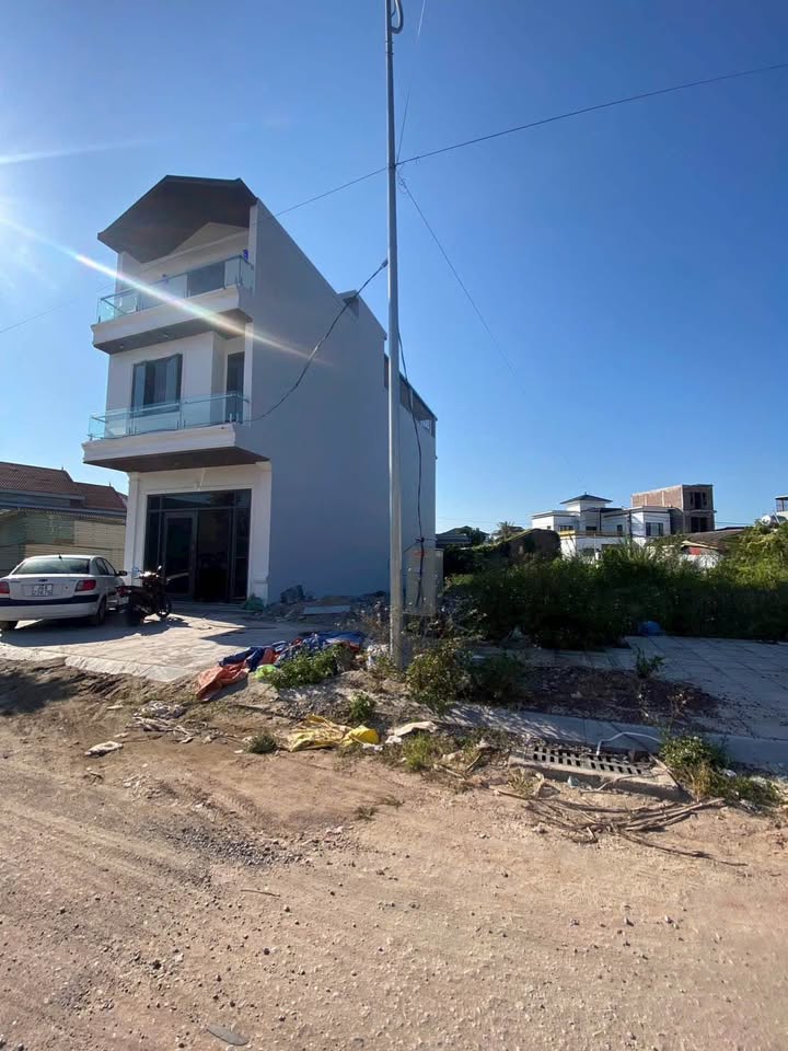 Đất nền Ninh Dương 80m² giá 2.7 tỷ - Vị trí đẹp dễ đầu tư!