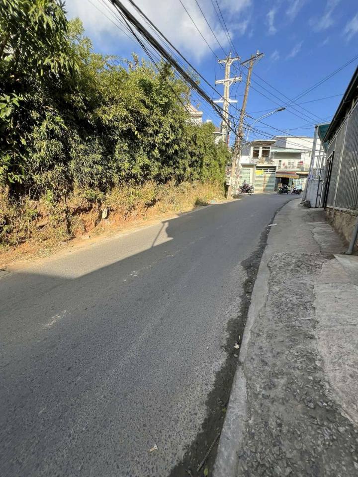 Đất mặt tiền đường Nguyễn An Ninh, Đà Lạt 80m² giá 6.3 tỷ - Sổ đỏ chính chủ