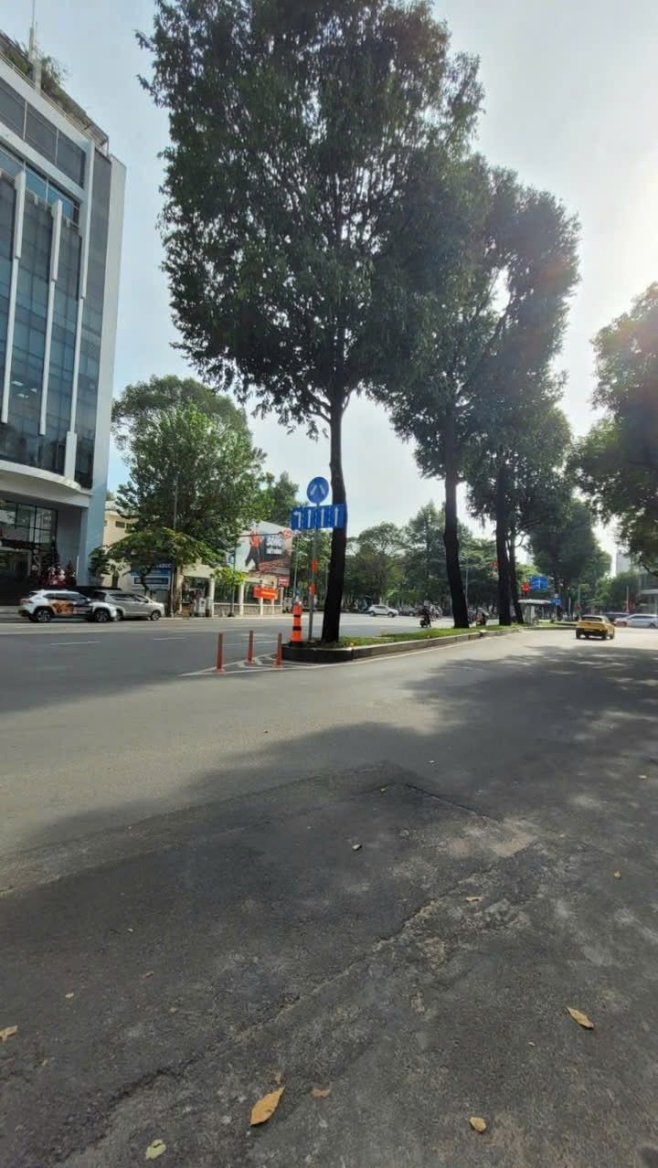 Bán biệt thự quận 3 - Diện tích 548m² giá 320 tỷ - Vị trí đắc địa mặt tiền