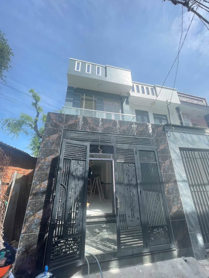 Nhà 2 tầng mới xây tại Trung Mỹ Tây, Q12 - Diện tích 72m², giá 4.28 tỷ, giao ngay!