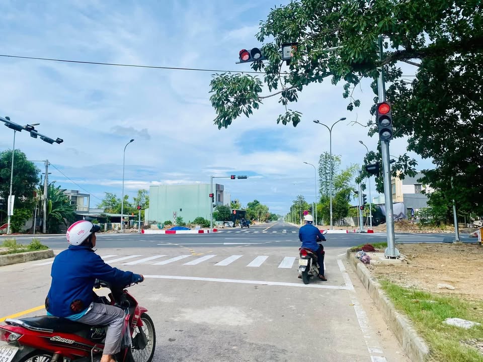 Đất mặt tiền Huỳnh Thúc Kháng, TT Hà Lam 250m² giá 3 tỷ - Cơ hội đầu tư tuyệt vời!