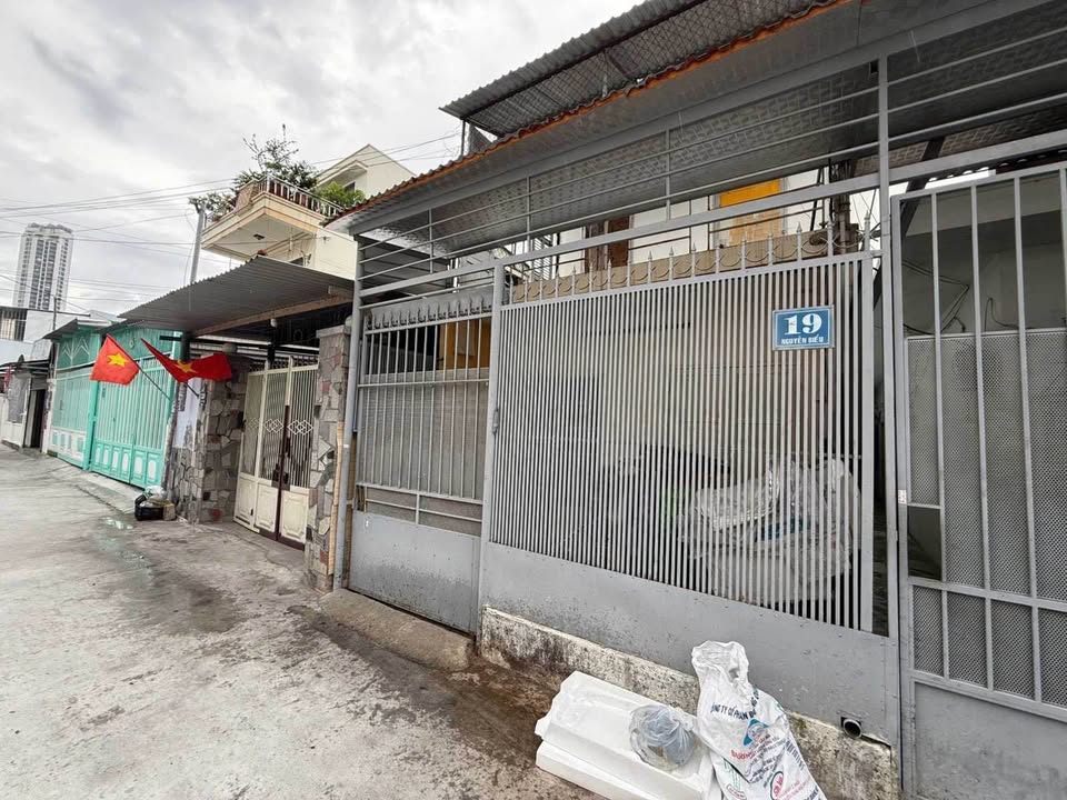 Đất + Nhà trọ 10 phòng cho thuê tại Nguyễn Biểu, Vĩnh Hải – 11.69 tỷ