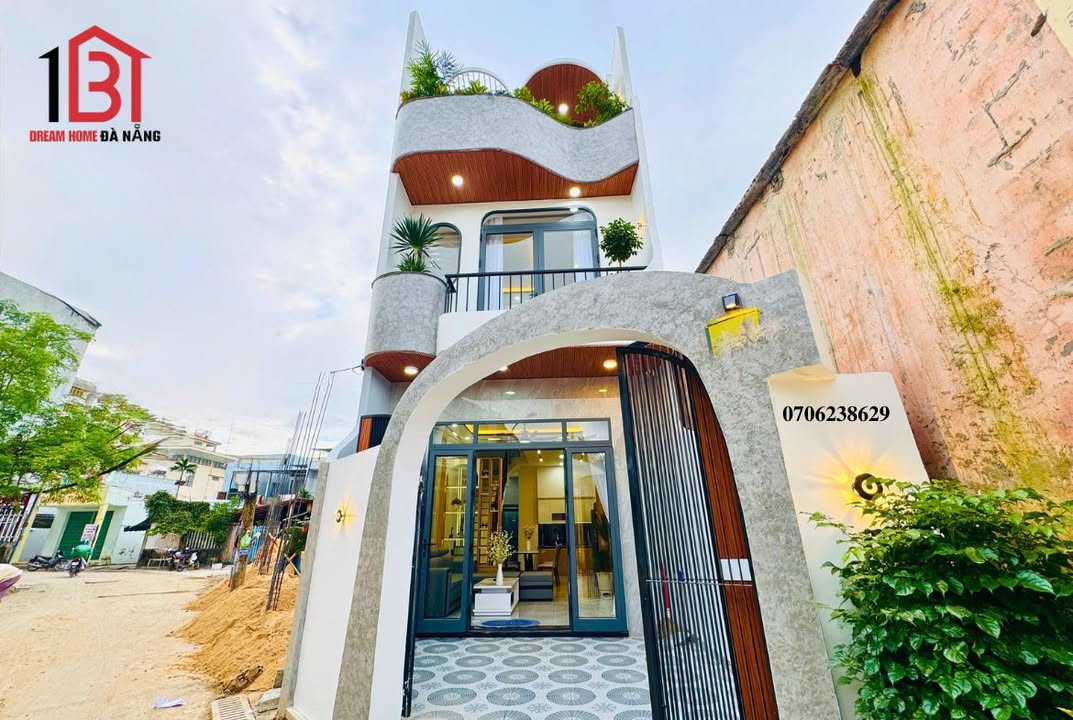 Nhà 3 tầng Đẹp ĐH Bách Khoa 73m² giá 6.1 tỷ - Hoàn thiện ngay!