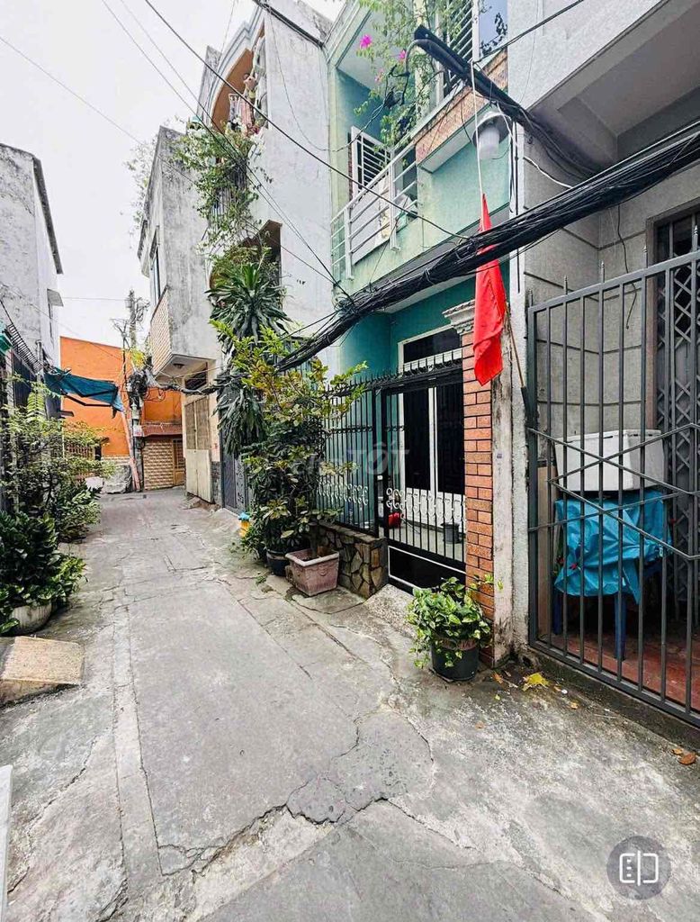 Nhà riêng 7/3 Đường Thành Thái, Quận 10, 48m² chỉ 8.5 tỷ - Sẵn sàng ở ngay!