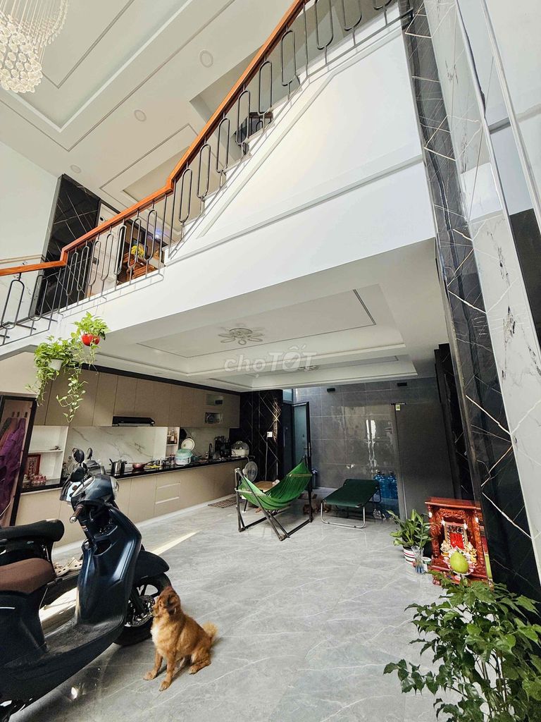 Nhà phố Thạnh Xuân 50m² giá 5.4 tỷ - Nhà mới CÓ GARA, Sổ hồng riêng!