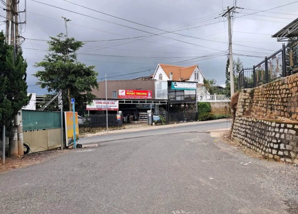 Đất mặt tiền đường Xóm Lèo, phường 11, Đà Lạt 100m² - Đầu tư sinh lời lý tưởng!