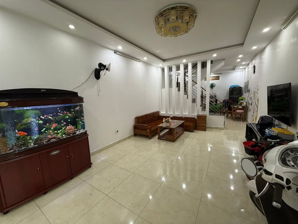 Nhà 3 tầng Lãm Hà, Hải Phòng 44m² giá 1.25 tỷ - Gần viện nhi, giao thông thuận tiện!
