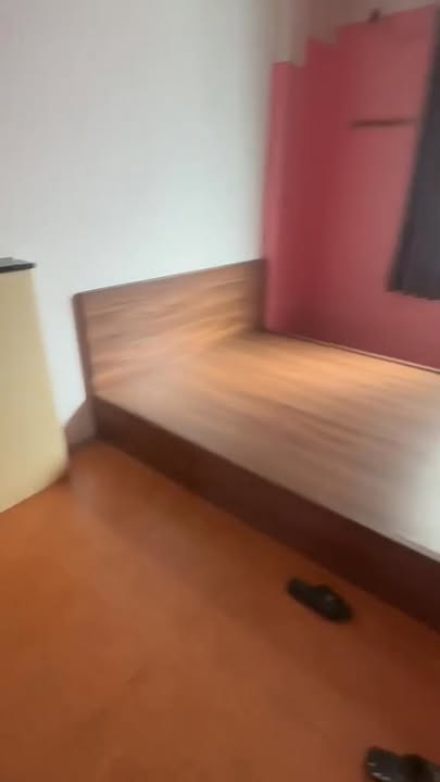 Phòng cho thuê tại ngõ 137 Phùng Khoang, 15m² chỉ 3 triệu - Sẵn sàng vào ở ngay!