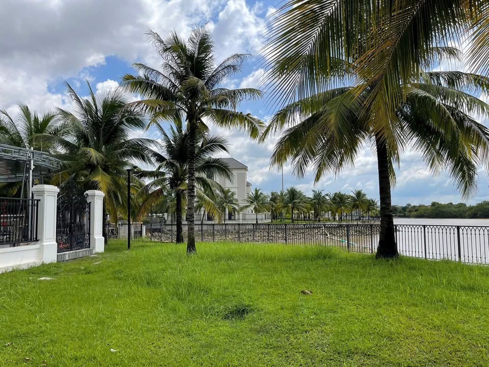 Biệt thự Vinhomes Bình Thạnh 447m² giá 150 tỷ - View 2 mặt sông độc bản!