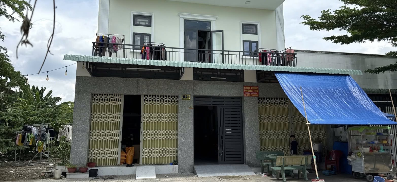 Đất nền xã Đức Hòa - Long An 130m² giá 2 tỷ - Đầu tư sinh lời ngay!