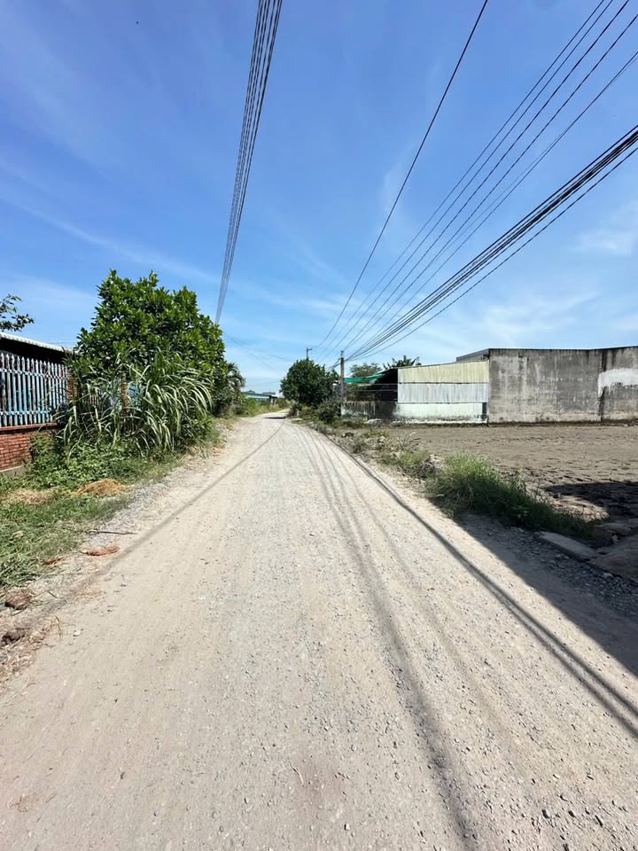 Đất nền xã Mỹ Hạnh Bắc 400m² giá chỉ 3.35 tỷ - Đầu tư sinh lời ngay!