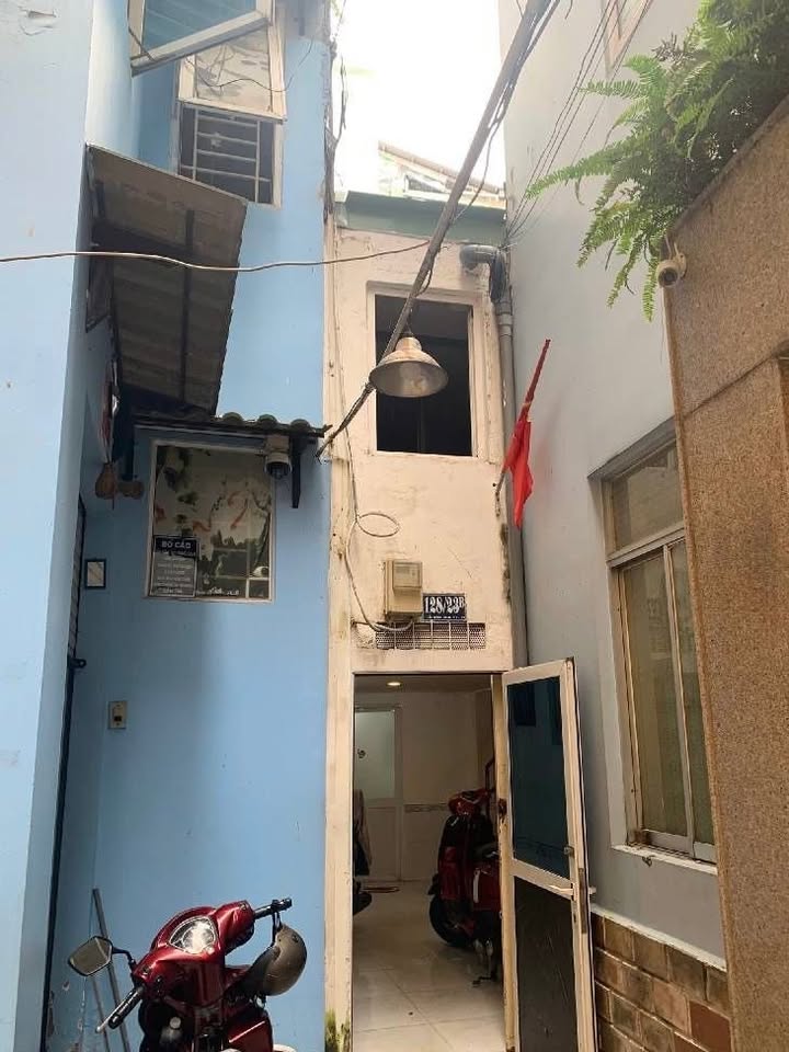 Nhà phố Lý Chính Thắng, Quận 3 36m² giá 5 tỷ - Nhà chính chủ, tiện ích đầy đủ!