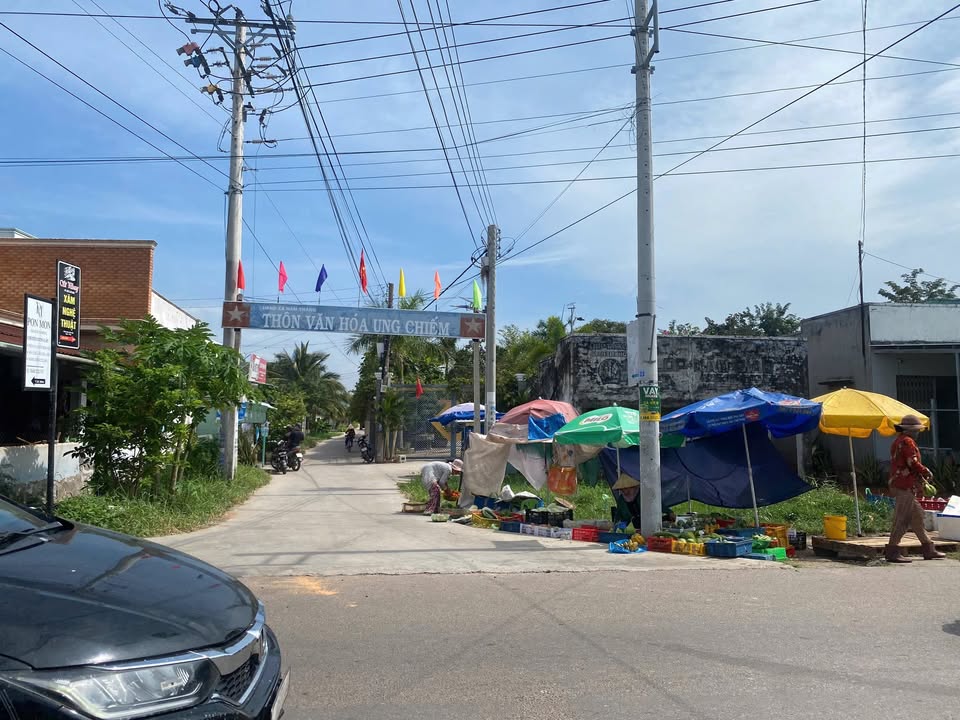 Đất thổ cư Thôn Ung Chiếm, Hàm Thắng 122.6m² giá 1.005 tỷ - Mặt tiền đẹp, an ninh tốt!