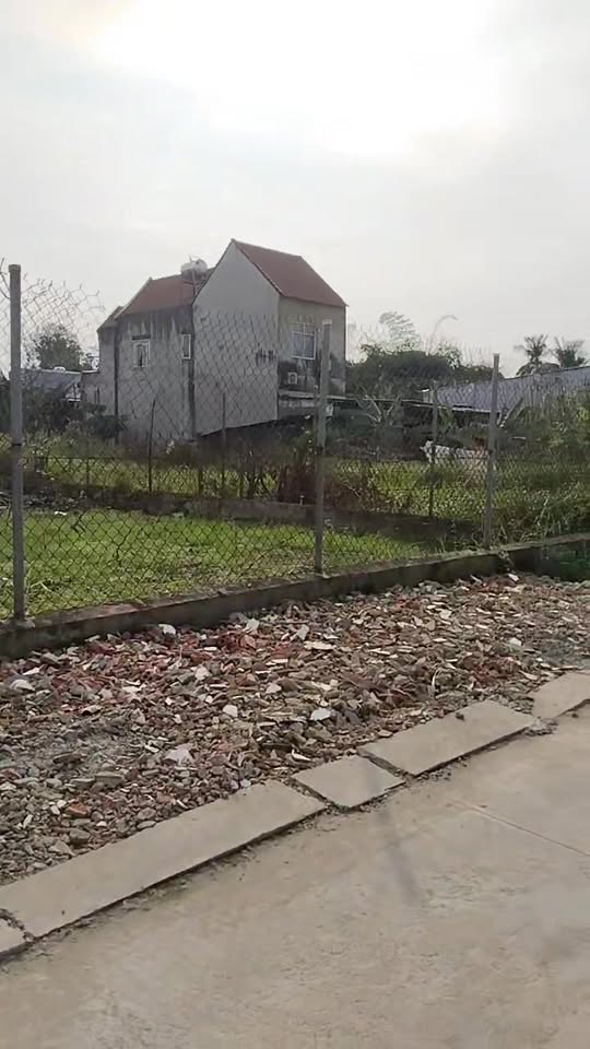 Đất nền ấp Bến Cam, Nhơn Trạch 98m² giá 1.6 tỷ - Đầu tư sinh lời ngay!