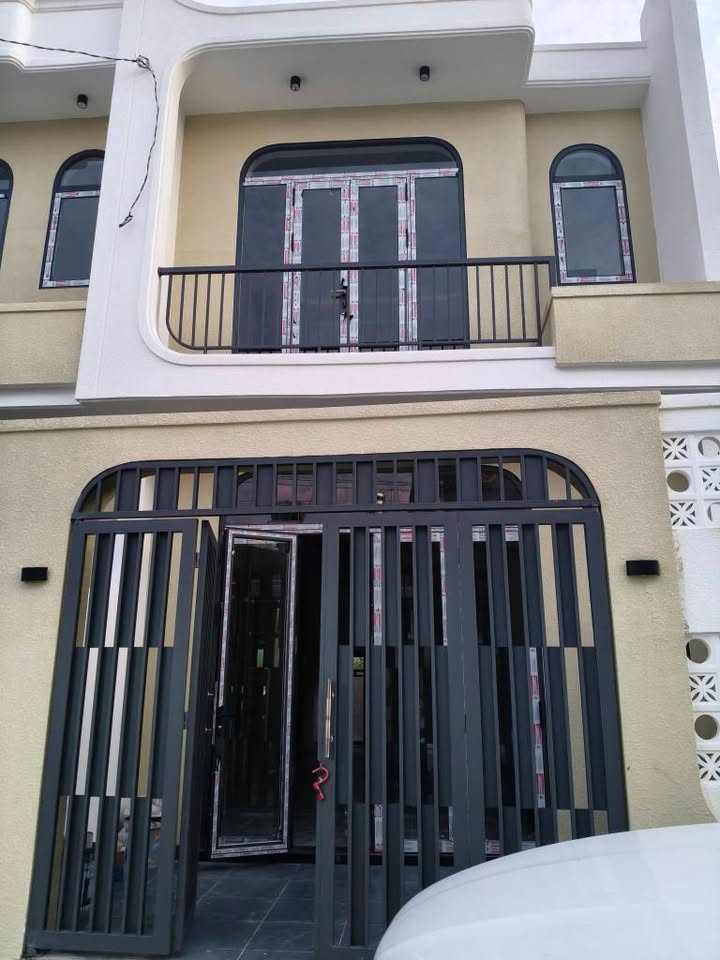 Nhà đẹp Tân Vĩnh Hiệp 75m² giá 2.7 tỷ - Thiết kế hiện đại, vào ở ngay!