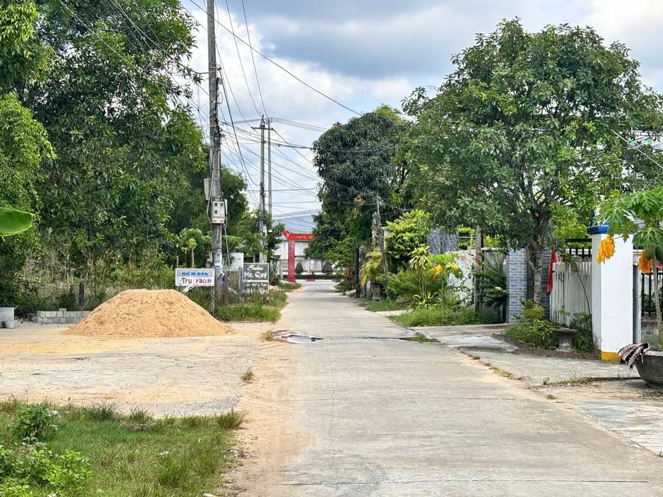 Đất mặt tiền đường quy hoạch 10m thôn Bầu Chuốc, Quảng Ngãi 223m² giá 790 triệu - Sổ đỏ chính chủ