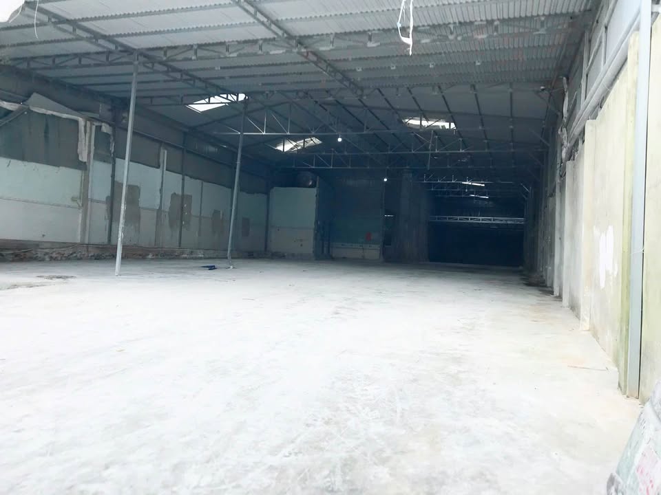 Kho 750m² Cư Êbur, Buôn Ma Thuột - Cho thuê với giá chỉ 20 triệu/tháng!