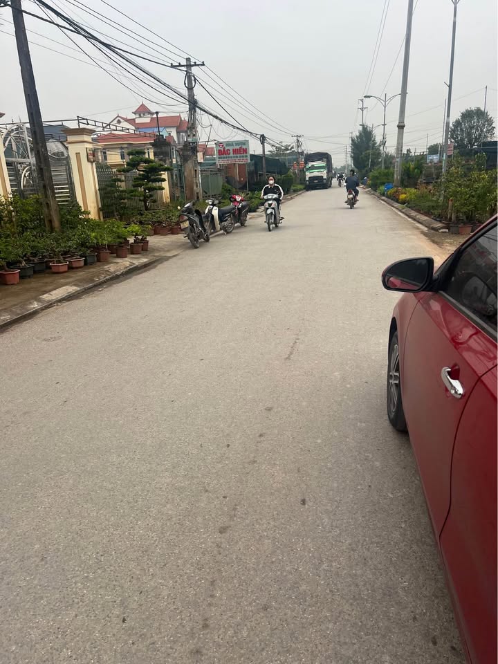 Đất mặt tiền Đinh Công Tráng, Nam Định 120m² giá chỉ 3,3 tỷ - Đầu tư sinh lời ngay!