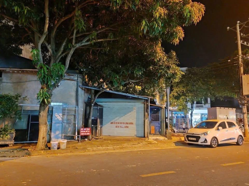 Đất 3 mặt tiền đường Yết Kiêu, Lào Cai 120m² giá 6.3 tỷ - Cơ hội đầu tư hấp dẫn!